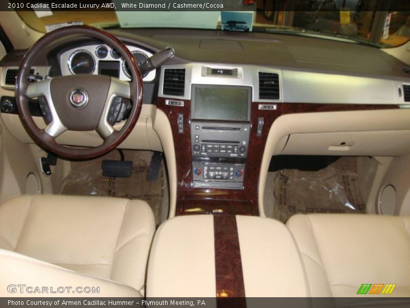 White Diamond / Cashmere/Cocoa 2010 Cadillac Escalade Luxury AWD