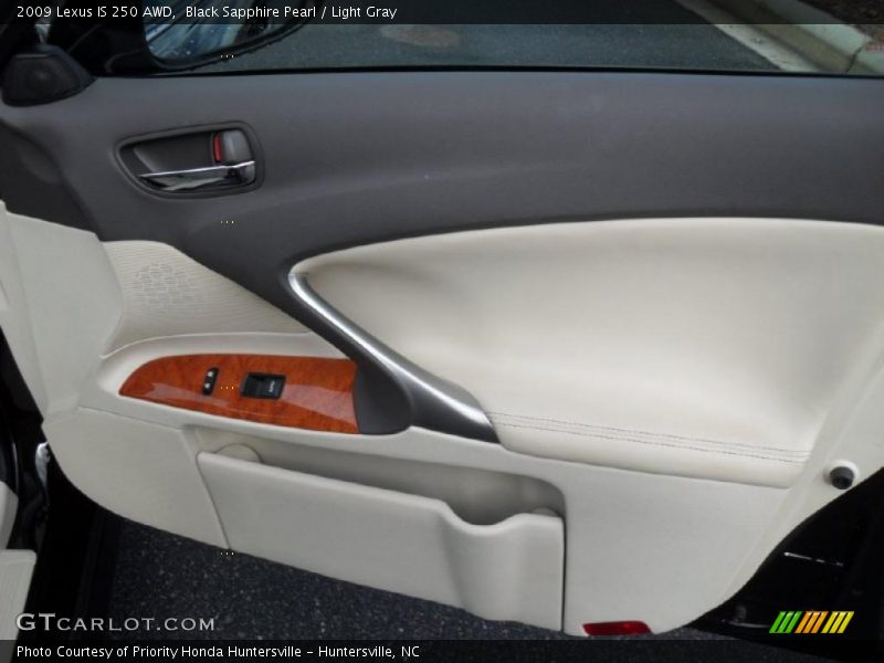 Black Sapphire Pearl / Light Gray 2009 Lexus IS 250 AWD