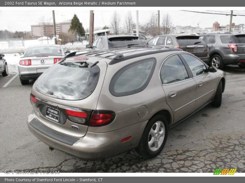 Arizona Beige Metallic / Medium Parchment 2002 Ford Taurus SE Wagon