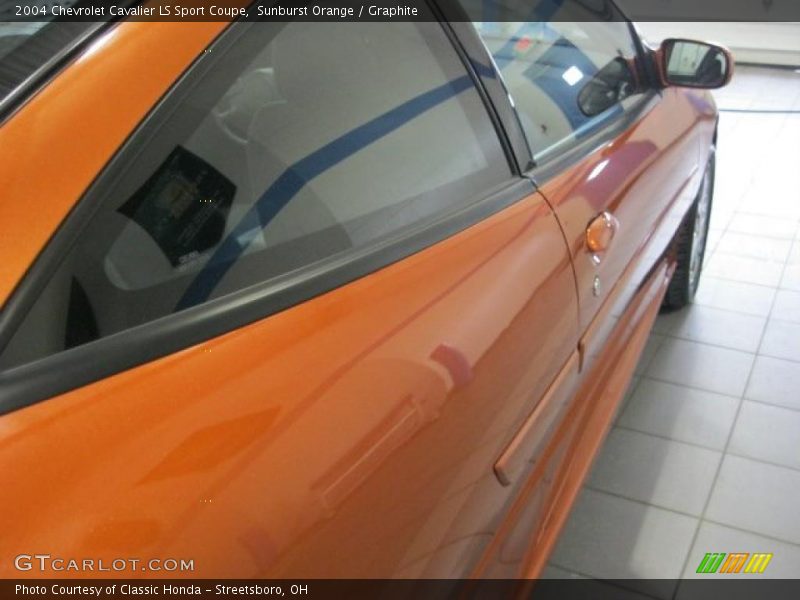Sunburst Orange / Graphite 2004 Chevrolet Cavalier LS Sport Coupe