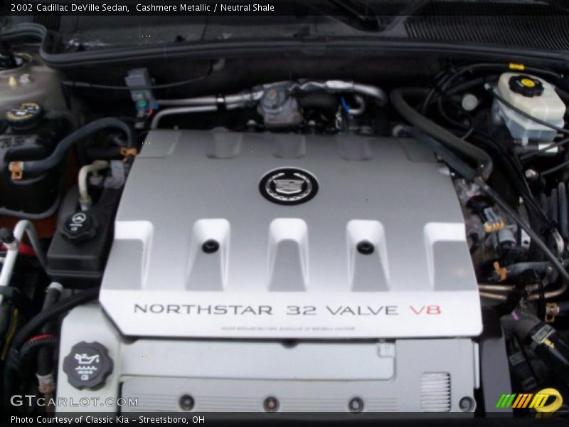 Cashmere Metallic / Neutral Shale 2002 Cadillac DeVille Sedan