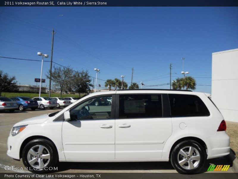 Calla Lily White / Sierra Stone 2011 Volkswagen Routan SE