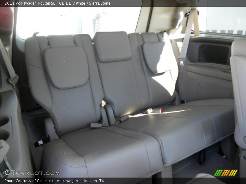 Calla Lily White / Sierra Stone 2011 Volkswagen Routan SE