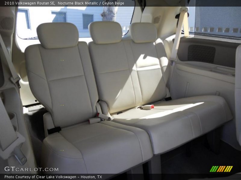 Nocturne Black Metallic / Ceylon Beige 2010 Volkswagen Routan SE