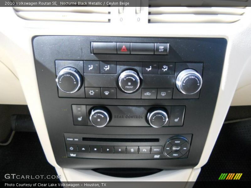 Nocturne Black Metallic / Ceylon Beige 2010 Volkswagen Routan SE