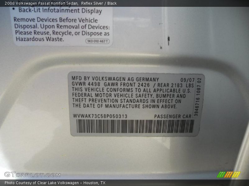 Reflex Silver / Black 2008 Volkswagen Passat Komfort Sedan