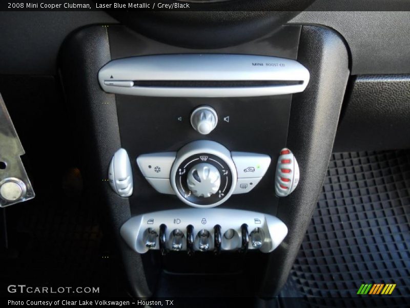Controls of 2008 Cooper Clubman