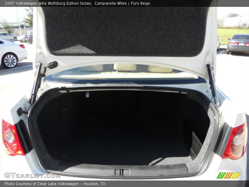 Campanella White / Pure Beige 2007 Volkswagen Jetta Wolfsburg Edition Sedan