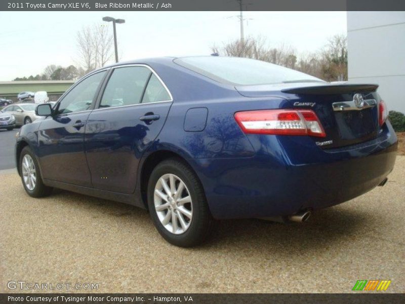 Blue Ribbon Metallic / Ash 2011 Toyota Camry XLE V6