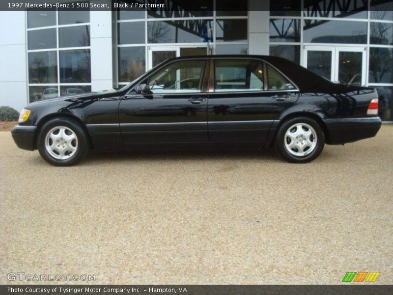 Black / Parchment 1997 Mercedes-Benz S 500 Sedan