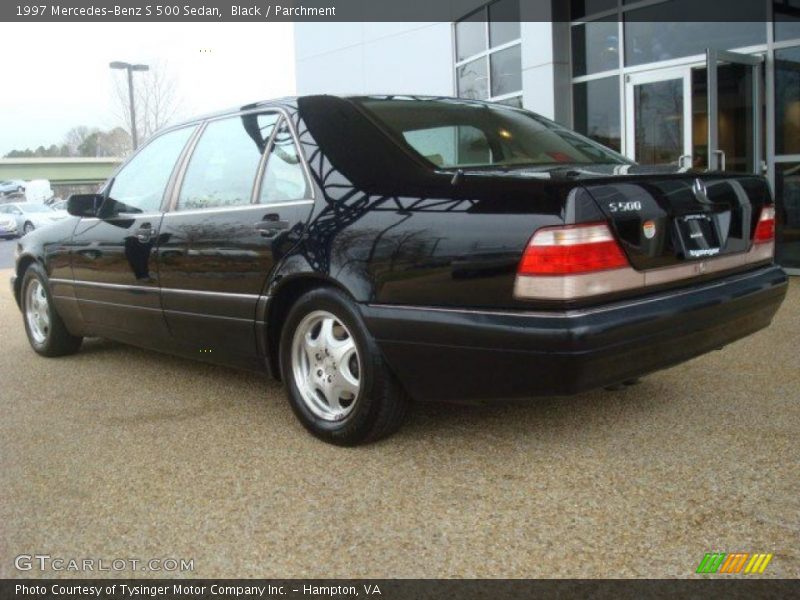 Black / Parchment 1997 Mercedes-Benz S 500 Sedan