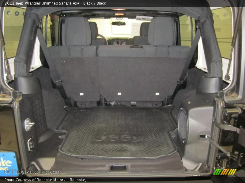 Black / Black 2011 Jeep Wrangler Unlimited Sahara 4x4