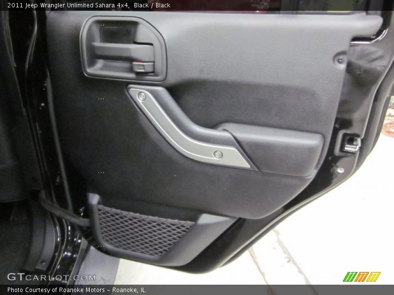 Black / Black 2011 Jeep Wrangler Unlimited Sahara 4x4