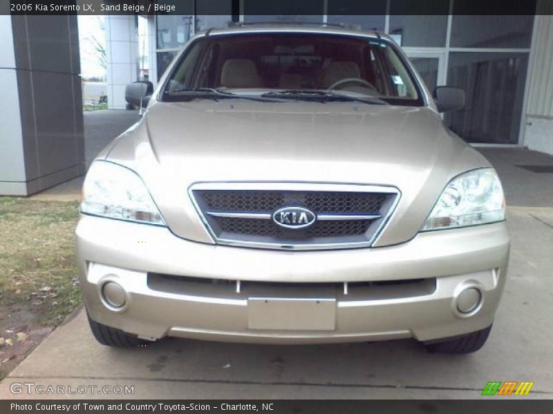 Sand Beige / Beige 2006 Kia Sorento LX