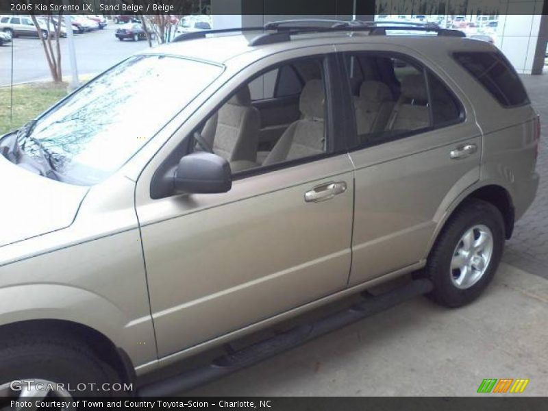 Sand Beige / Beige 2006 Kia Sorento LX