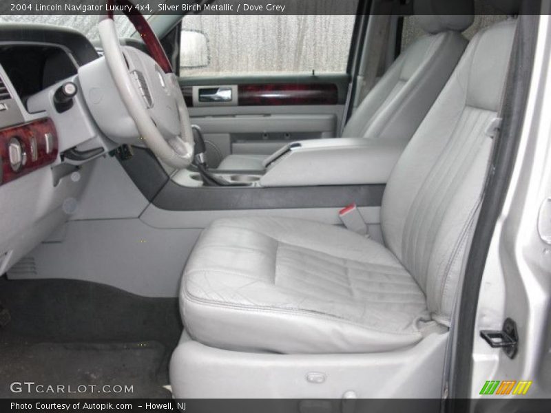  2004 Navigator Luxury 4x4 Dove Grey Interior