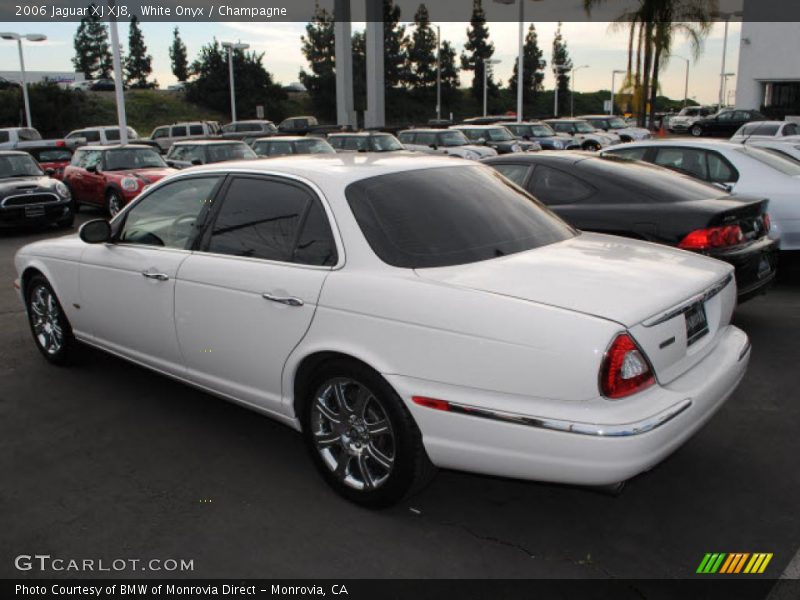 White Onyx / Champagne 2006 Jaguar XJ XJ8