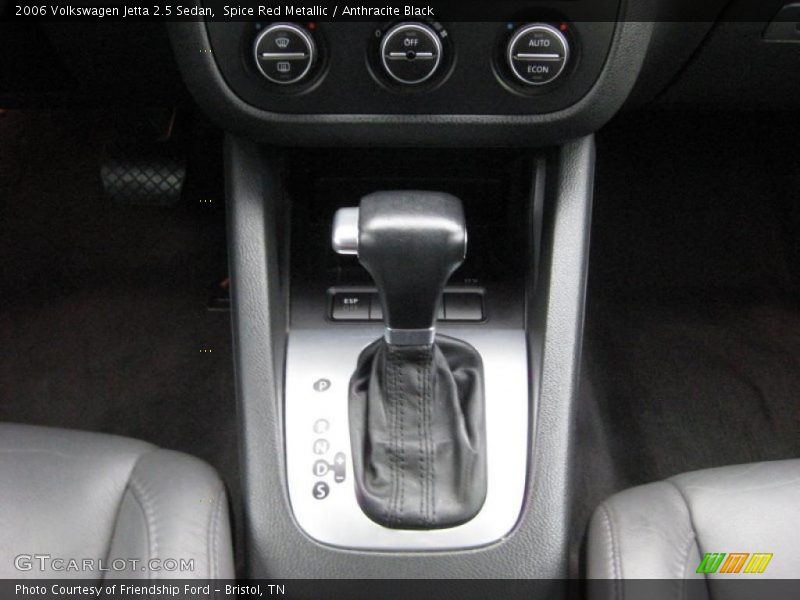  2006 Jetta 2.5 Sedan 6 Speed Tiptronic Automatic Shifter