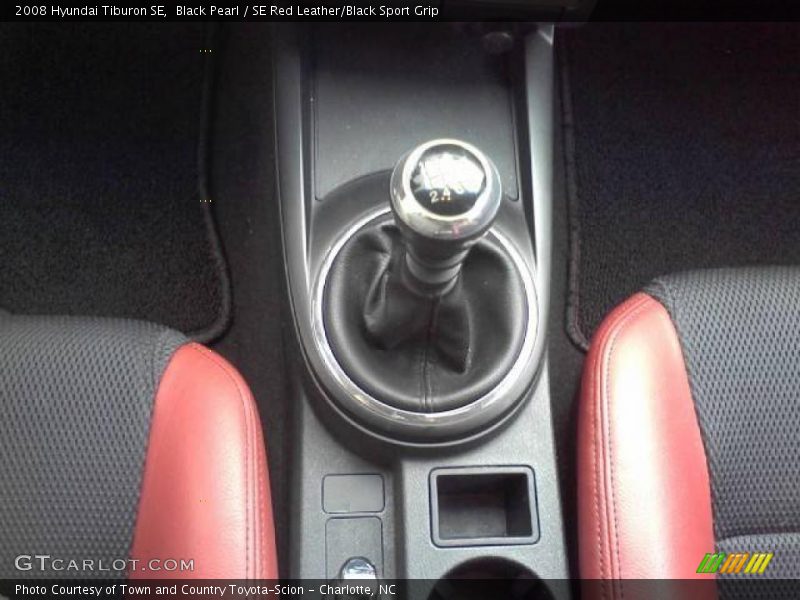 Black Pearl / SE Red Leather/Black Sport Grip 2008 Hyundai Tiburon SE