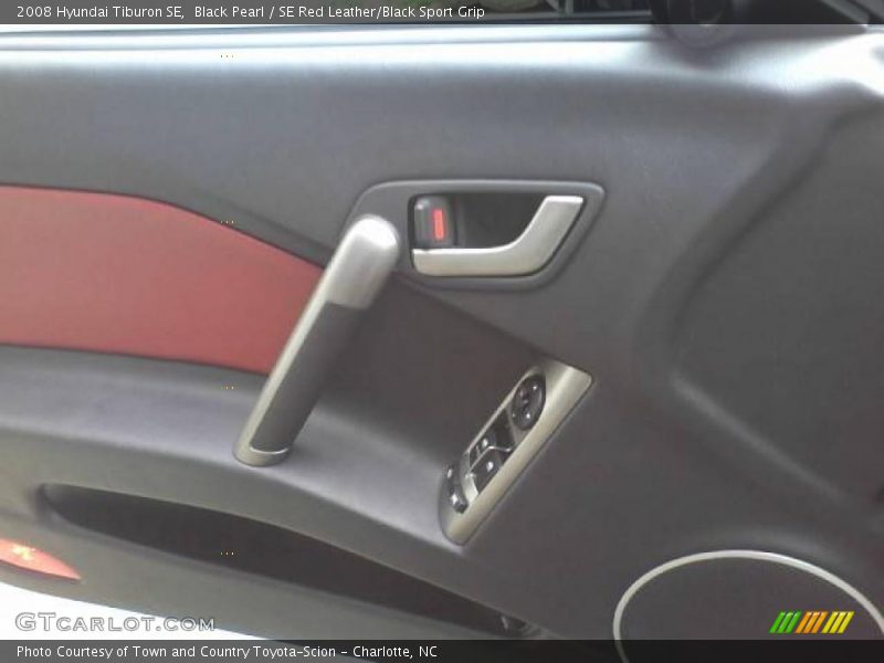 Black Pearl / SE Red Leather/Black Sport Grip 2008 Hyundai Tiburon SE