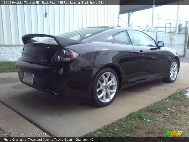 Black Pearl / SE Red Leather/Black Sport Grip 2008 Hyundai Tiburon SE