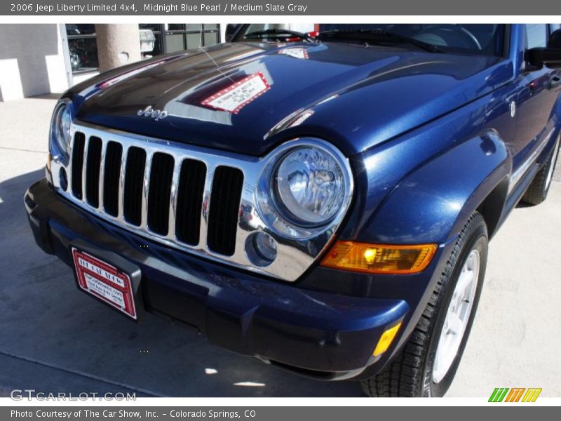 Midnight Blue Pearl / Medium Slate Gray 2006 Jeep Liberty Limited 4x4