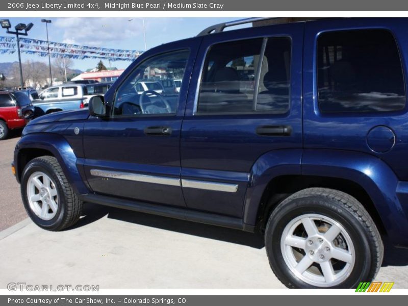 Midnight Blue Pearl / Medium Slate Gray 2006 Jeep Liberty Limited 4x4