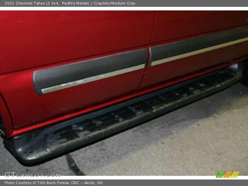 Redfire Metallic / Graphite/Medium Gray 2002 Chevrolet Tahoe LS 4x4