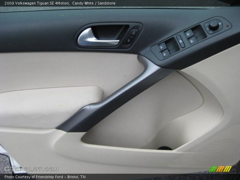 Candy White / Sandstone 2009 Volkswagen Tiguan SE 4Motion