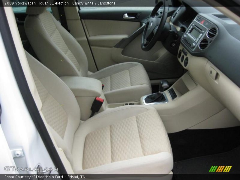 Candy White / Sandstone 2009 Volkswagen Tiguan SE 4Motion