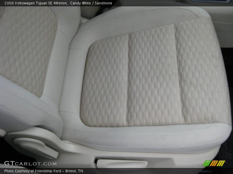 Candy White / Sandstone 2009 Volkswagen Tiguan SE 4Motion
