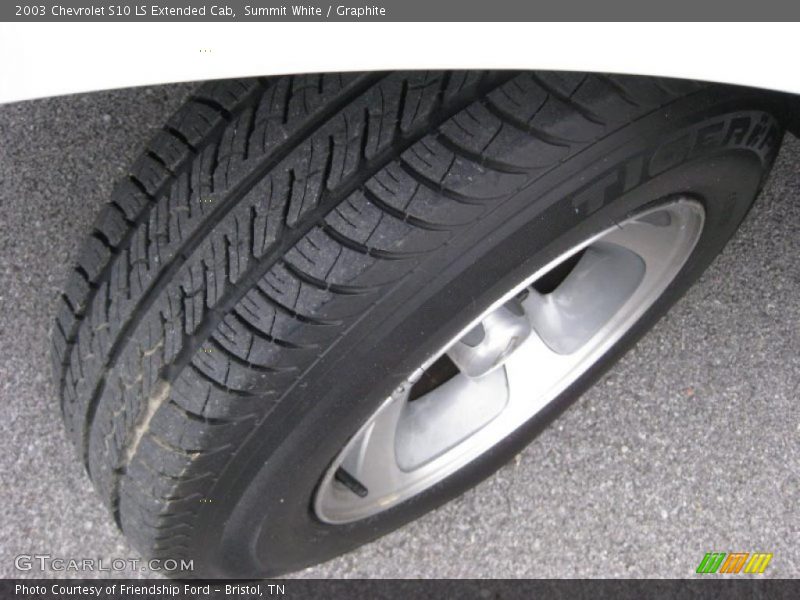 Summit White / Graphite 2003 Chevrolet S10 LS Extended Cab