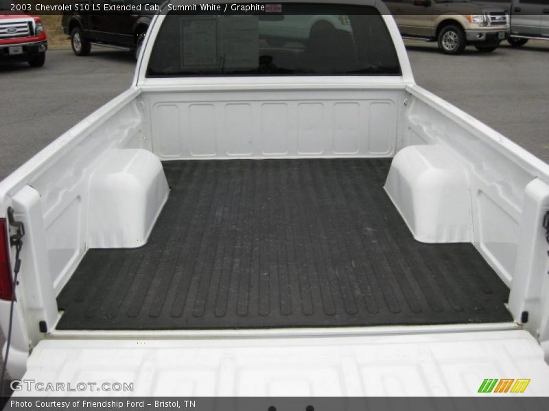 Summit White / Graphite 2003 Chevrolet S10 LS Extended Cab