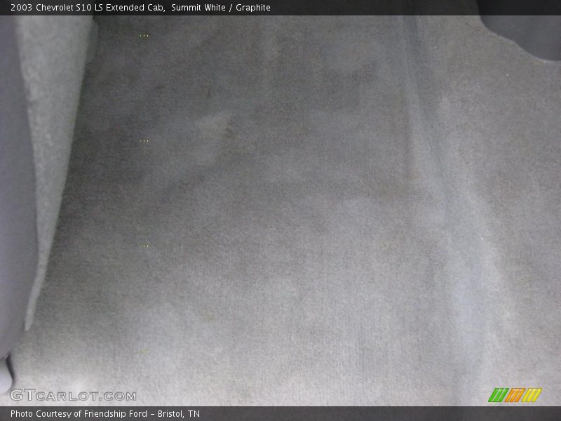 Summit White / Graphite 2003 Chevrolet S10 LS Extended Cab
