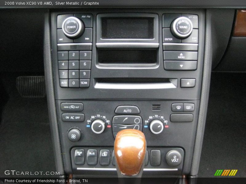Controls of 2008 XC90 V8 AWD
