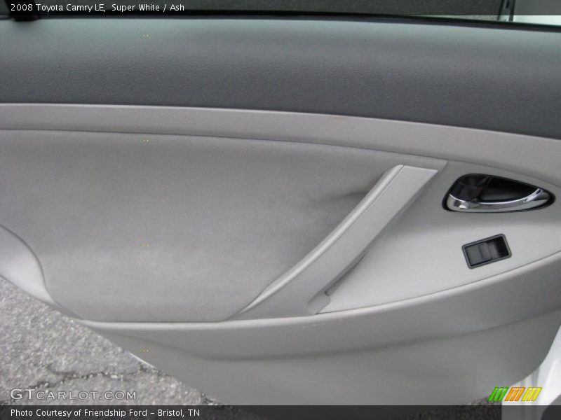 Super White / Ash 2008 Toyota Camry LE