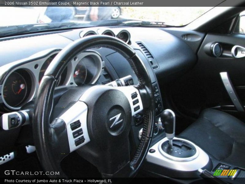 Magnetic Black Pearl / Charcoal Leather 2006 Nissan 350Z Enthusiast Coupe
