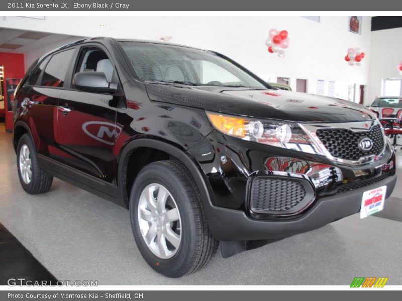Ebony Black / Gray 2011 Kia Sorento LX