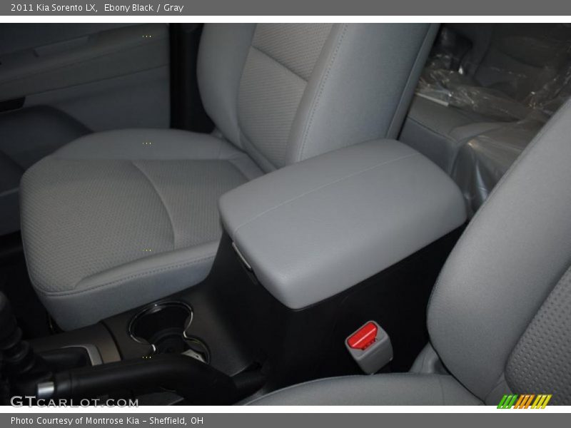 Ebony Black / Gray 2011 Kia Sorento LX