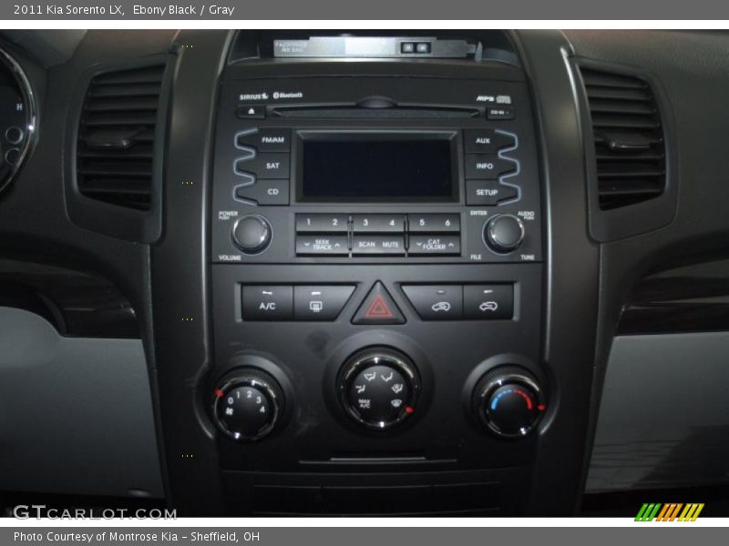 Ebony Black / Gray 2011 Kia Sorento LX