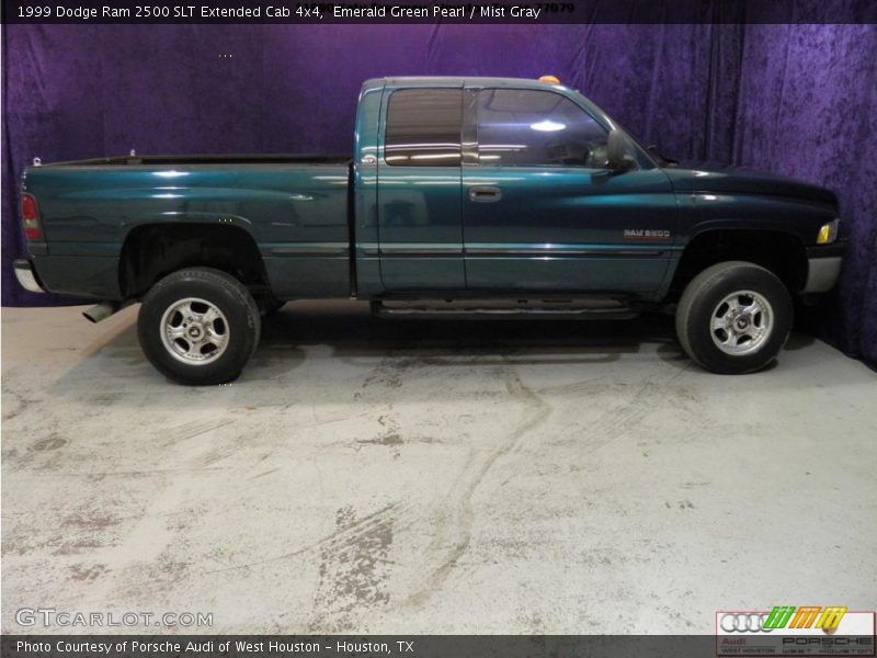 Emerald Green Pearl / Mist Gray 1999 Dodge Ram 2500 SLT Extended Cab 4x4