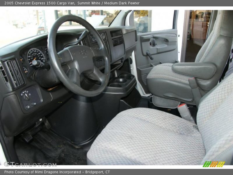 Medium Dark Pewter Interior - 2005 Express 1500 Cargo Van 