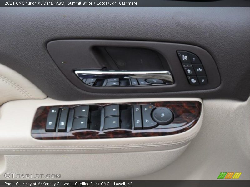 Summit White / Cocoa/Light Cashmere 2011 GMC Yukon XL Denali AWD