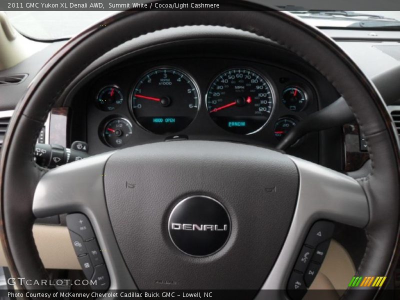 Summit White / Cocoa/Light Cashmere 2011 GMC Yukon XL Denali AWD