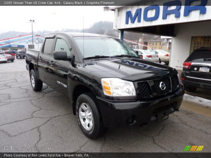 Galaxy Black / Graphite/Titanium 2005 Nissan Titan XE Crew Cab 4x4