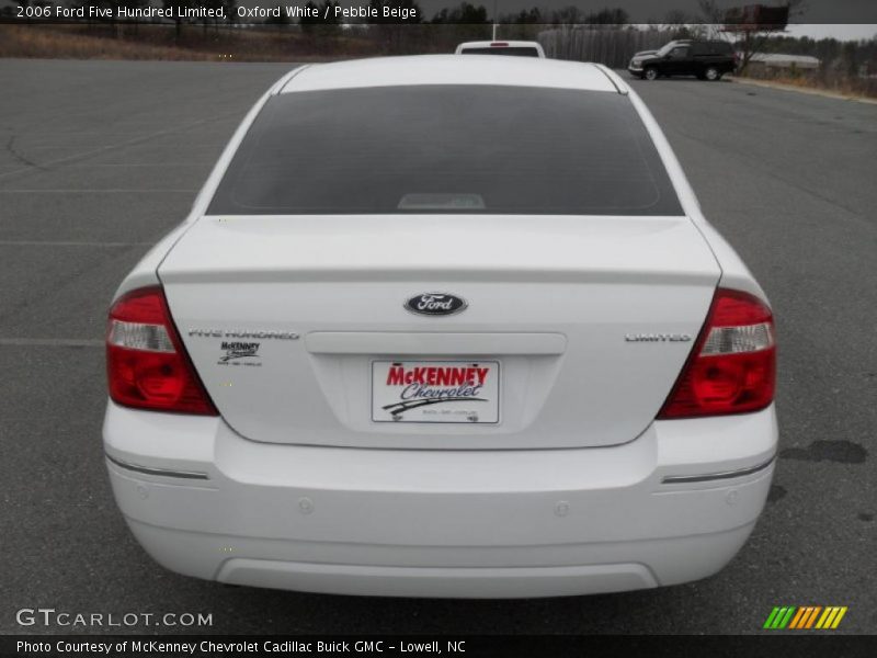 Oxford White / Pebble Beige 2006 Ford Five Hundred Limited