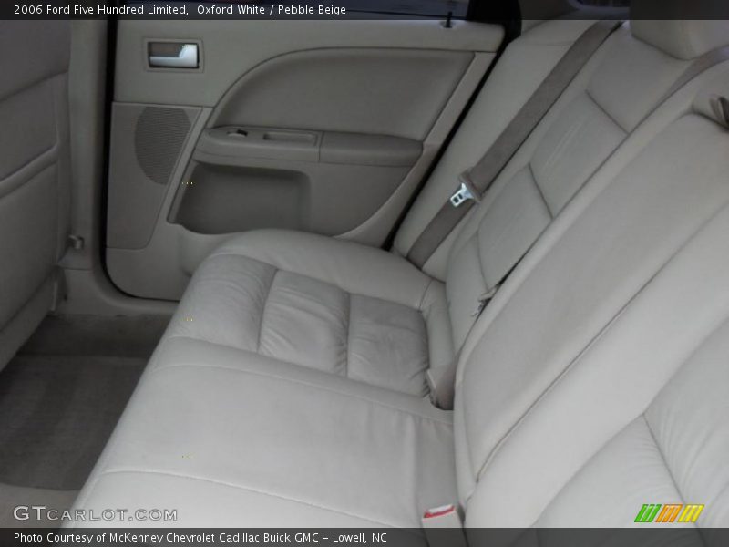 Oxford White / Pebble Beige 2006 Ford Five Hundred Limited