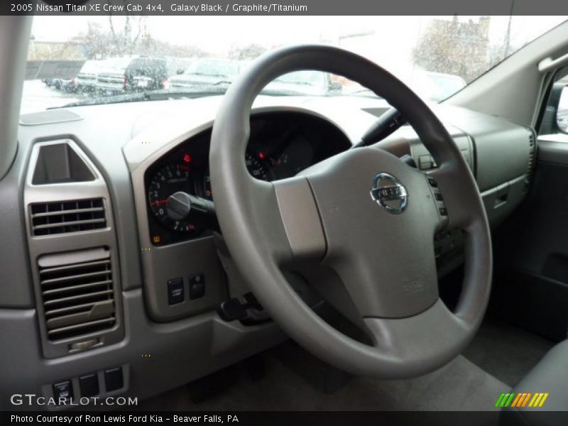 Galaxy Black / Graphite/Titanium 2005 Nissan Titan XE Crew Cab 4x4