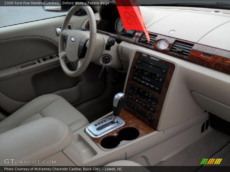Oxford White / Pebble Beige 2006 Ford Five Hundred Limited