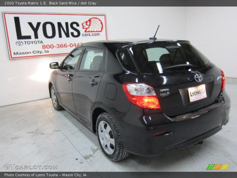 Black Sand Mica / Ash Gray 2009 Toyota Matrix 1.8